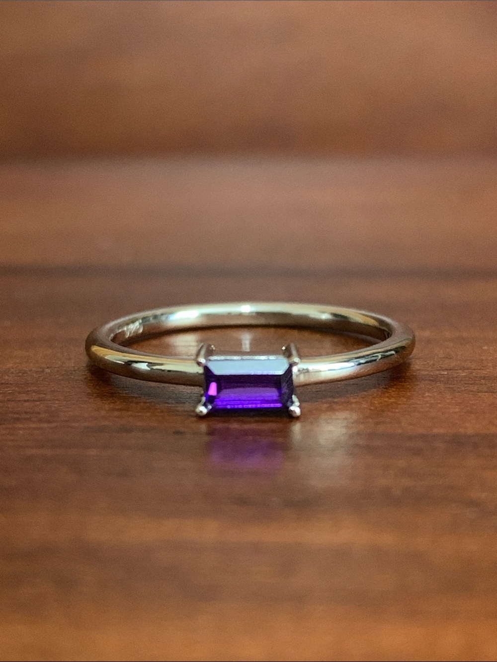 New 925 silver dainty baguette Amethyst CZ ring size 8